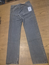 Carica l'immagine nel visualizzatore di Gallery, Mid 80's Levi's 505 Made in Usa W31 L32
