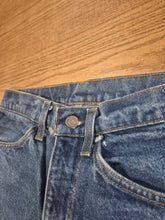Carica l'immagine nel visualizzatore di Gallery, 1984 Levi's 519 0217 W29 L32
